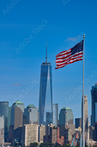 New York City Skyline, Big Apple and USA flag