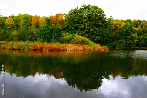 Holzmaar im Herbst photo