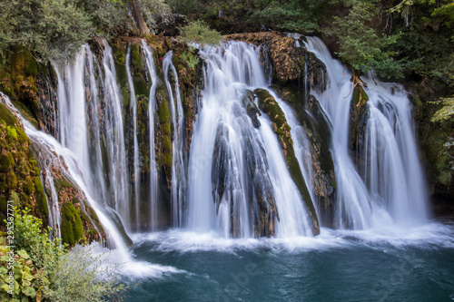 Fototapeta Naklejka Na Ścianę i Meble -  waterfall on Una river in village Martin Brod in Bosnia and Herzegovina