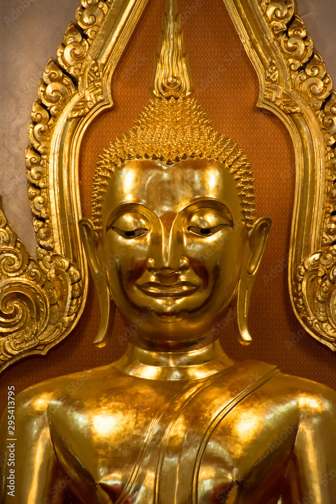 Golden's buddha head
