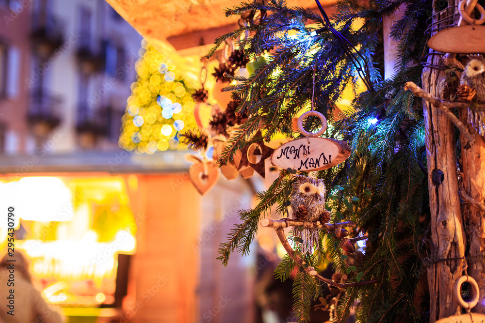 Fototapeta premium Christmas Fair in Italy