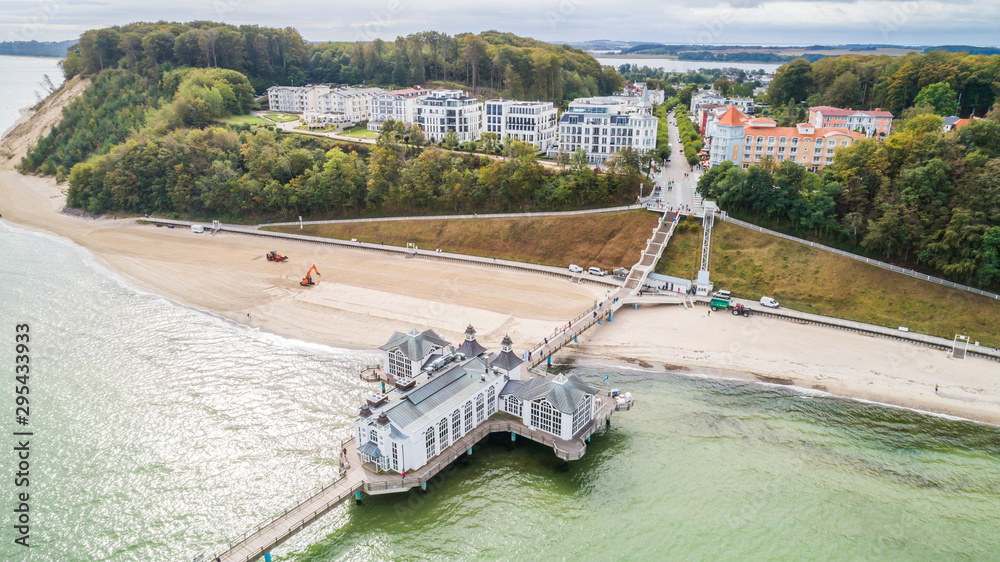 Sellin - a city, resort and port on the Baltic Sea on the island of Rügen - obrazy, fototapety, plakaty 
