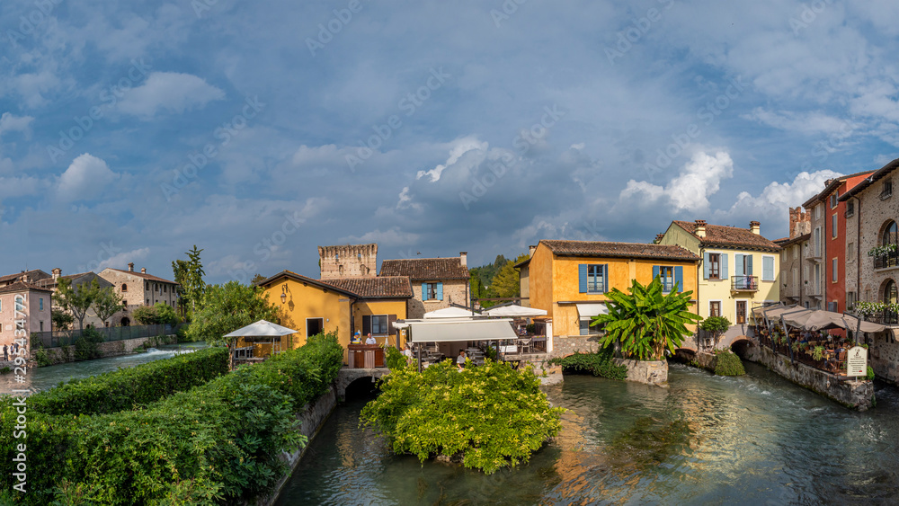 Valeggio sul Mincio, Borghetto am Mincio südlich vom Gardasee, Venetien, Italien, Europa