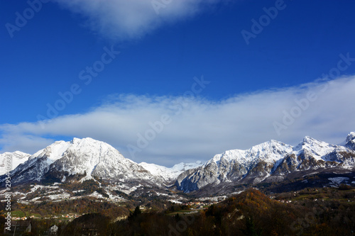 le bellissime montagne dell alpago in provincia di belluno  Italia