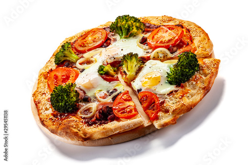 Vegetarian pizza with eggs, broccoli and onion