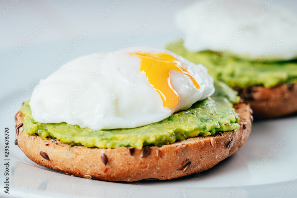Poached Egg And Avocado Puree On Toast Poached Egg And Avocado Puree On Toast