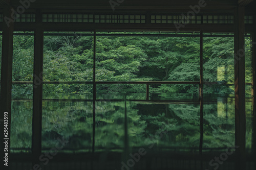 日本　京都　お寺　瑠璃光院　八瀬　比叡山　写真素材