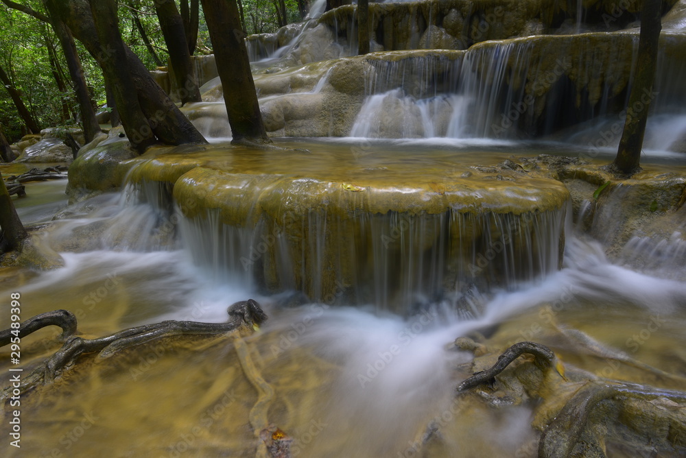 Obraz premium Limestone waterfall