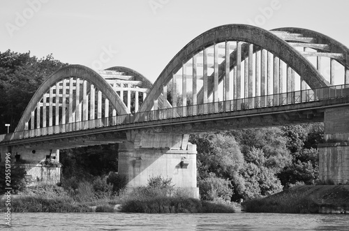bridge over river © Helene
