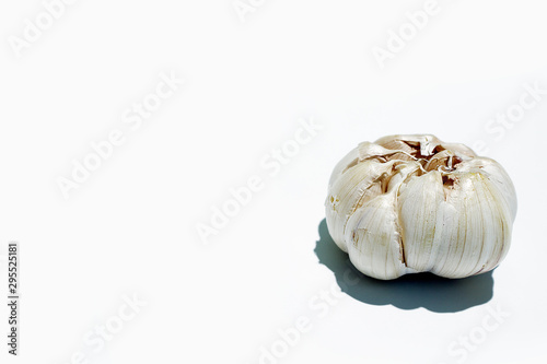 whole garlic