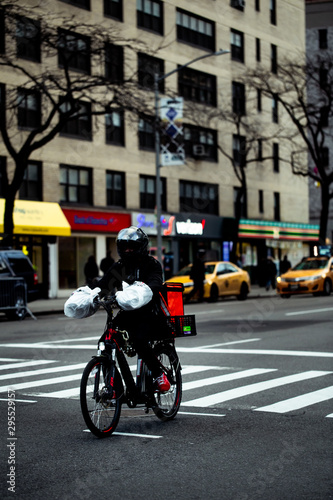 Manhattan Street Lifestyle and Traffic