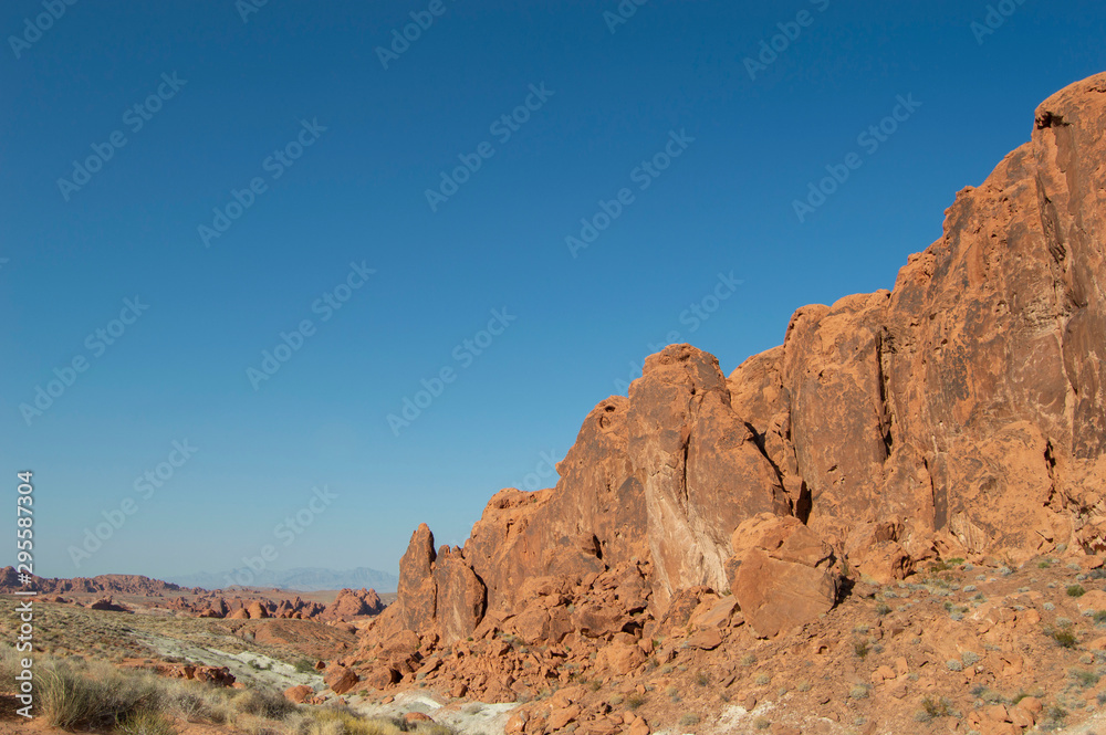 arches national park valley of fire desert