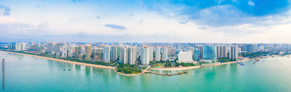 Obraz premium Coastal cityscape of Guangxi, China