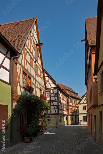 Fachwerkhäuser in der Altstadt von Rothenburg ob der Tauber in Mittelfranken, Bayern, Deutschland 