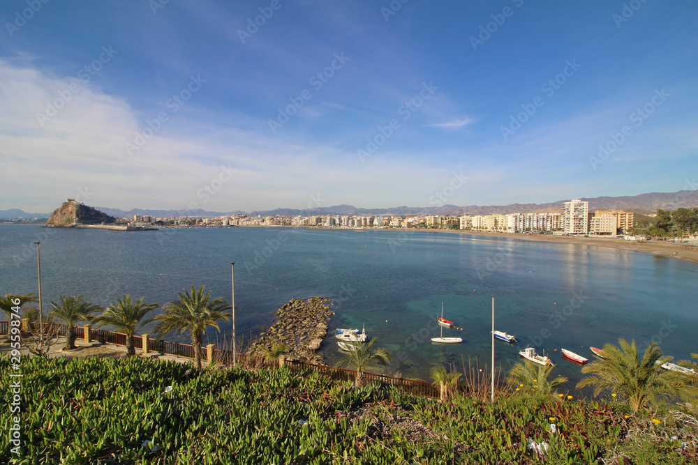 Fototapeta premium Bahía de Levante en Águilas, Murcia, España