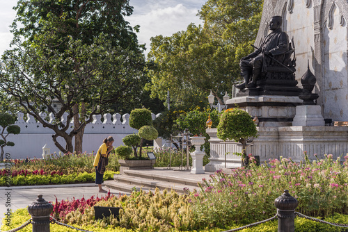 Wat Ratchanatdaram and Loha Prasat (iron castle) photo