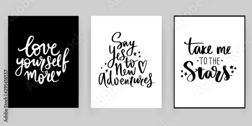 Set with fashion cards with motivation and inspiration quotes.