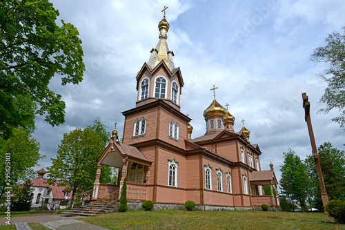 Orthodoxe Kirche des Heiligen Nikolaus in Michałowo, Polen - Orthodox Church of Saint Nicholas in Michałowo, Poland photo