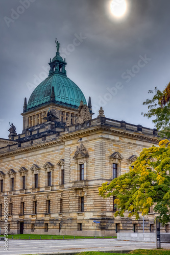 Bundesverwaltungsgericht Leipzig im Oktober 2019 Hochformat