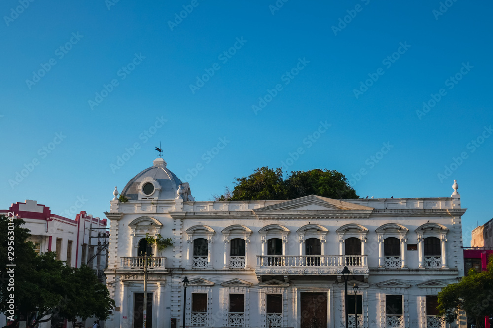 exterior of an old house in the historic center of Santa Marta
