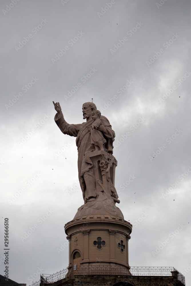 Fototapeta premium Le sanctuaire - Saint Joseph Bon Espoir