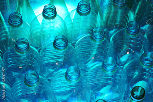 recycling of plastic bottles and selective sorting