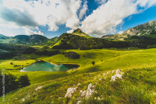 Mountain lake © Zoran Jesic