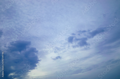 Fototapeta Naklejka Na Ścianę i Meble -  White cloudy with blue sky background.