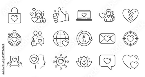 Love line icons. Heart, Valentines day and Relationships. Romantic linear icon set. Quality line set. Vector