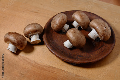 Royal champignons in the kitchen
