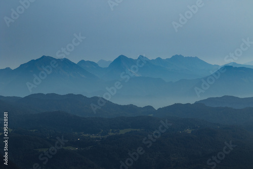 Mountain scenery in slovenian Alps © vojta