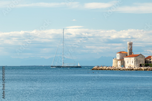 Piran bay Slovenia harbour © vojta