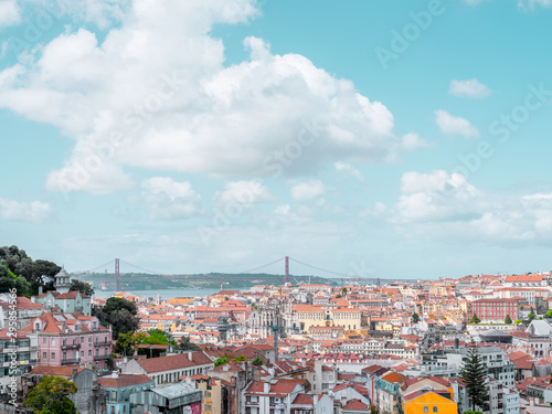 Lisboa (ID: 295854566)