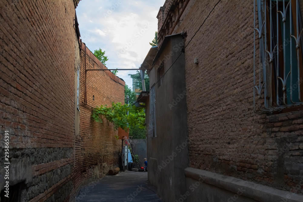 Fototapeta premium Old Courtyard in Georgia in the Evening