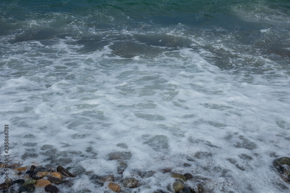 Fototapeta premium Sea and stones in the afternoon