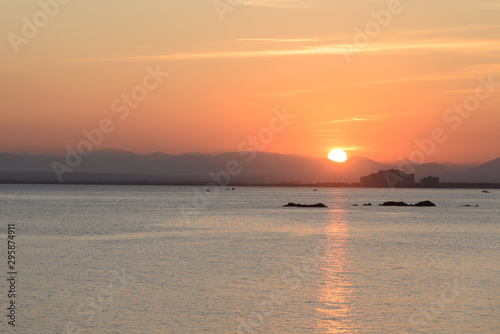 Atardecer y puesta de sol en la Costa Brava  Alt Emporda