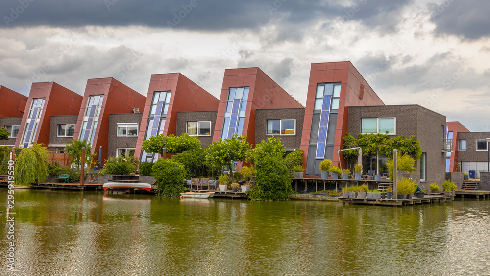 Ecological waterfront houses with vertical gardens