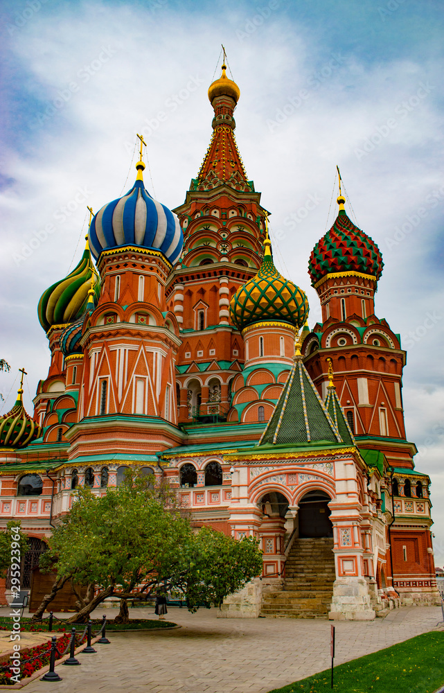 Fototapeta premium st basils cathedral in moscow