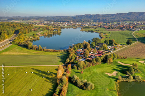 Der Badesee Moossee im Kanton Bern