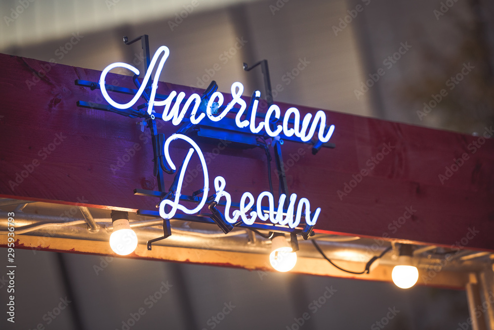 American Dream neon lights letters