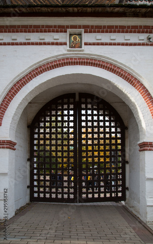 Spassky gate in the Museum-reserve Kolomenskoye. Moscow sights  World tourism.