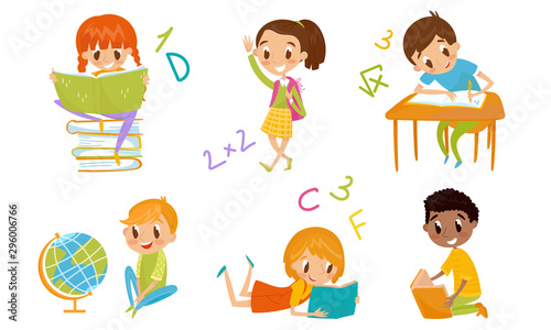 Kid Characters Coming Back To School Vector Illustration