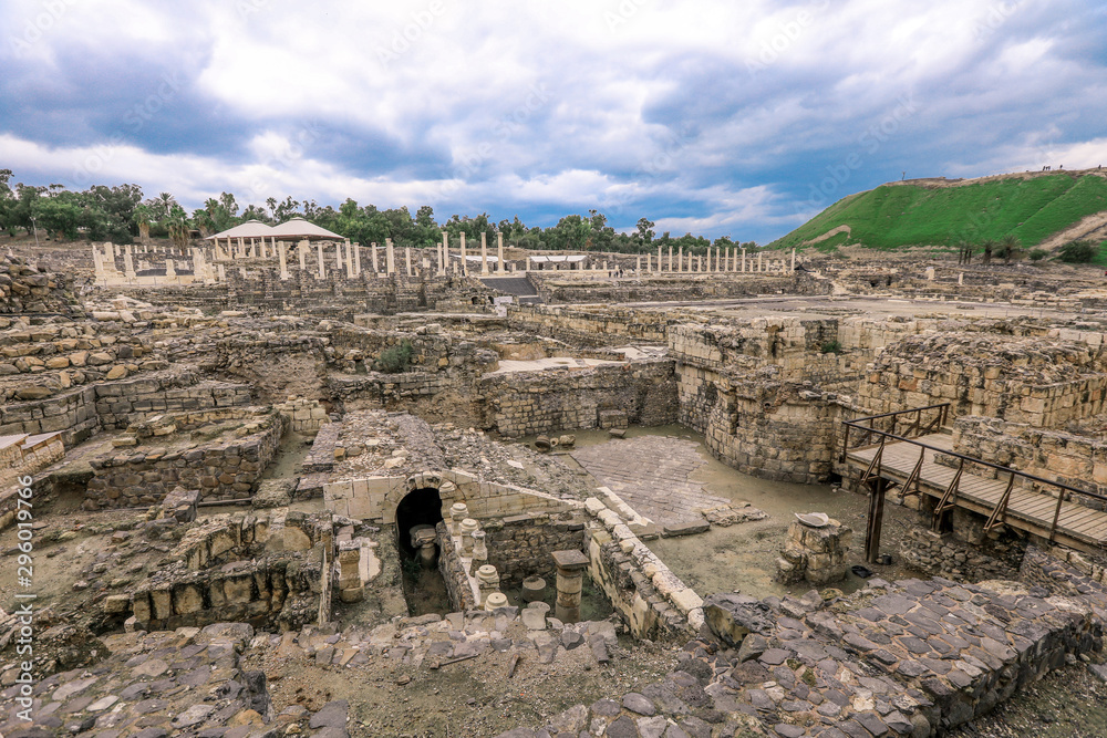 Fototapeta premium View to the Ancient Stone Buildings in the Beit She'an Park, Israel