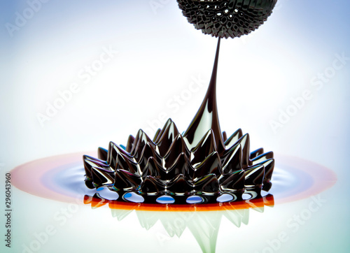 Konstfotografi Ferrofluid flow