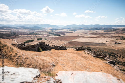 Panorámica de un valle en Castilla-La Mancha, España