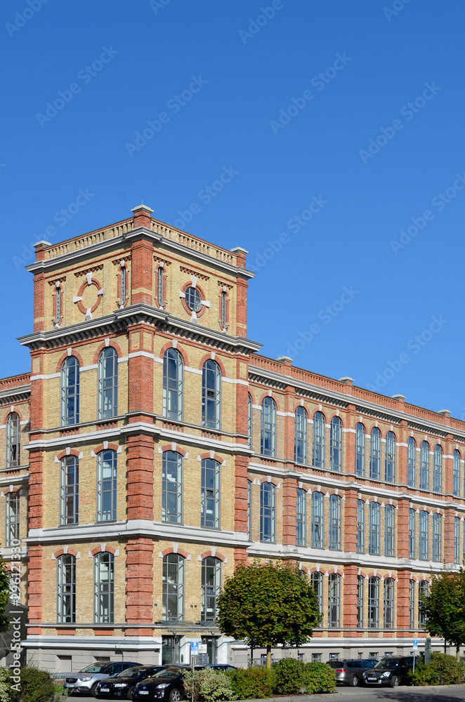 Historisches Fabrikgebäude in Augsburg