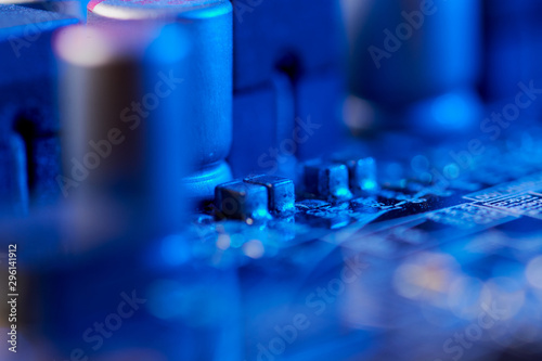 High tech mother board with chip components