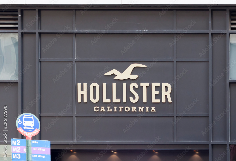 Hollister 2025 in manhattan