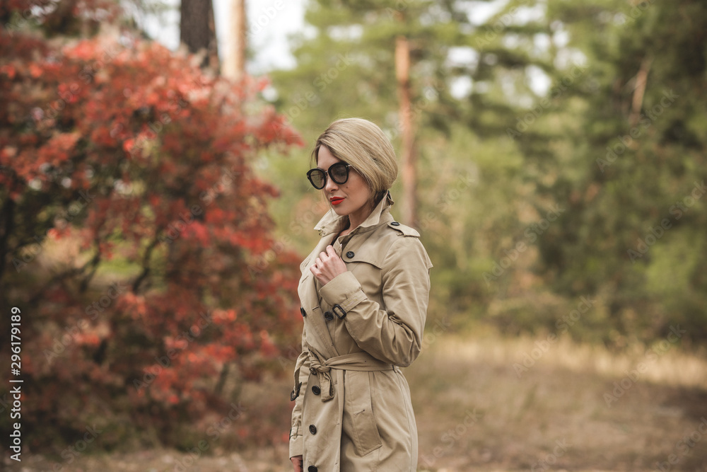 Fashionable woman in autumn time, portrait of sensuality nice woman Fashionable woman in autumn time, portrait of sensuality nice woman