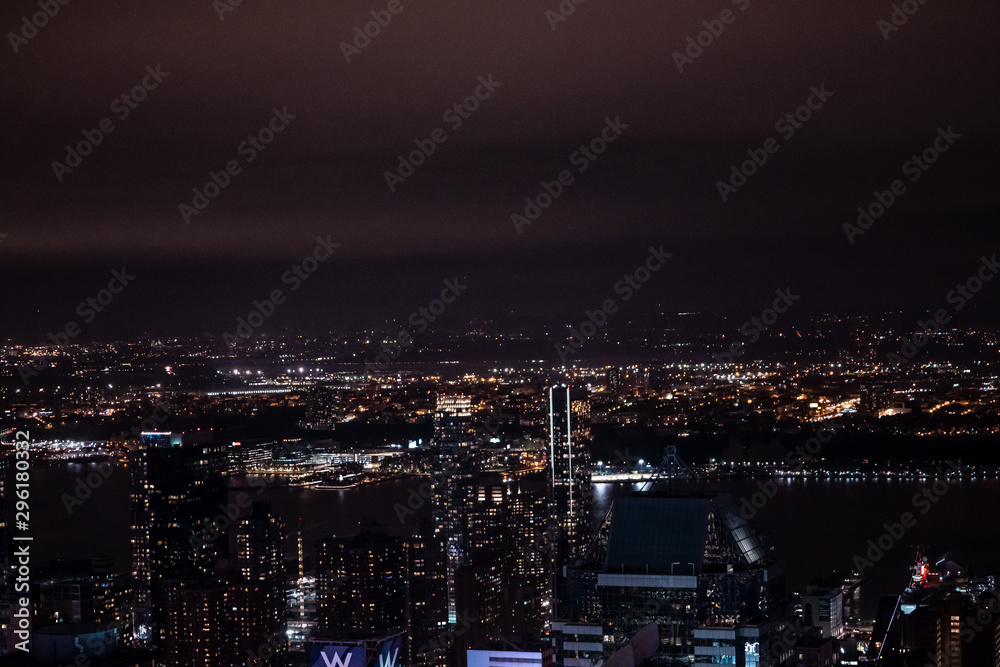 Obraz premium New York, New York, USA night skyline, view from the Empire State building in Manhattan, night skyline of New York. photography